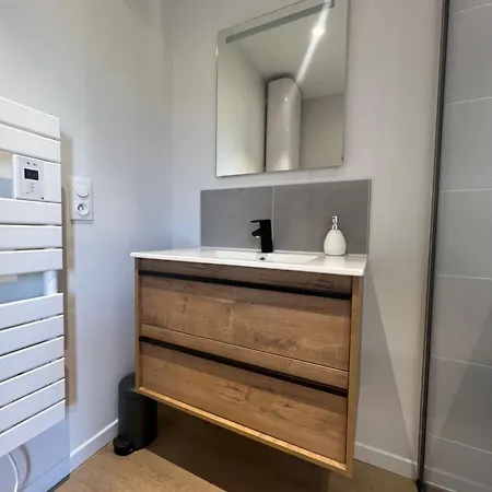 Appartement Conteneur Design Avec Jacuzzi - Bord De Foret Saint-Amand-les-Eaux
