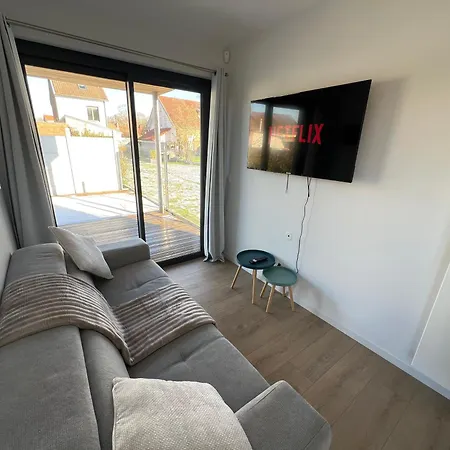 Apartman Conteneur Design Avec Jacuzzi - Bord De Foret